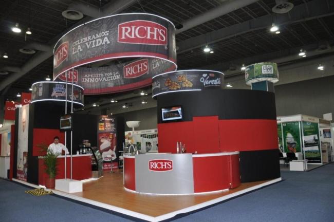 stand 102