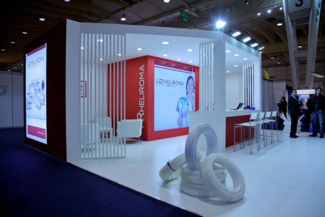 stand 15