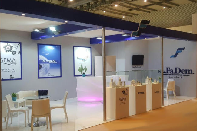 stand 18
