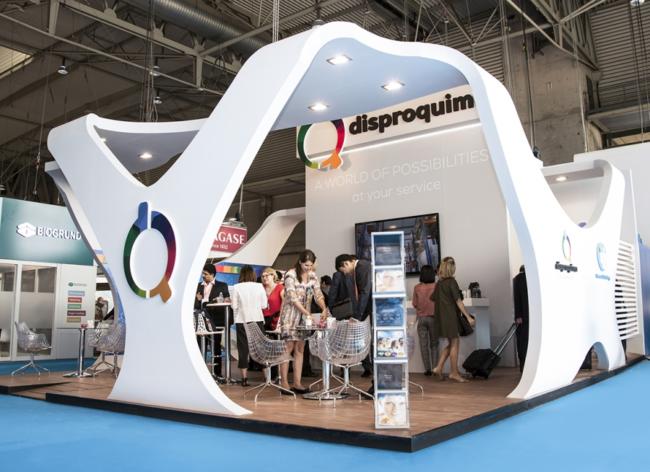 stand 52