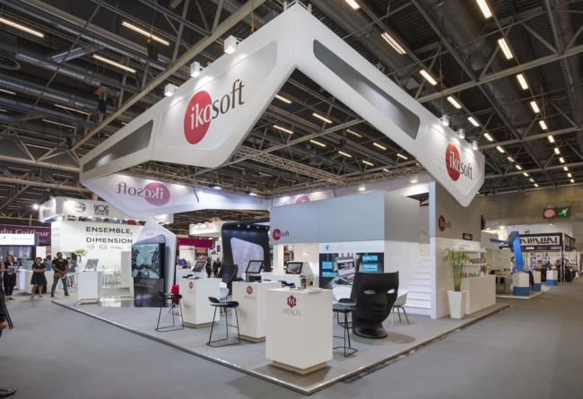stand 77